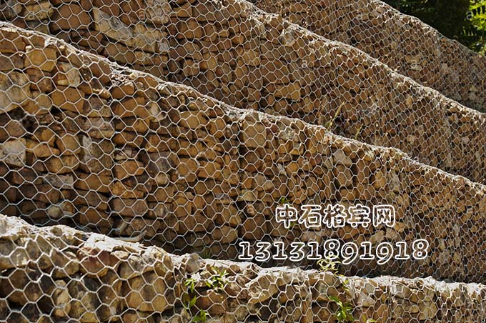 鍍鋅鉛絲石籠價(jià)格咨詢(xún)13131891918