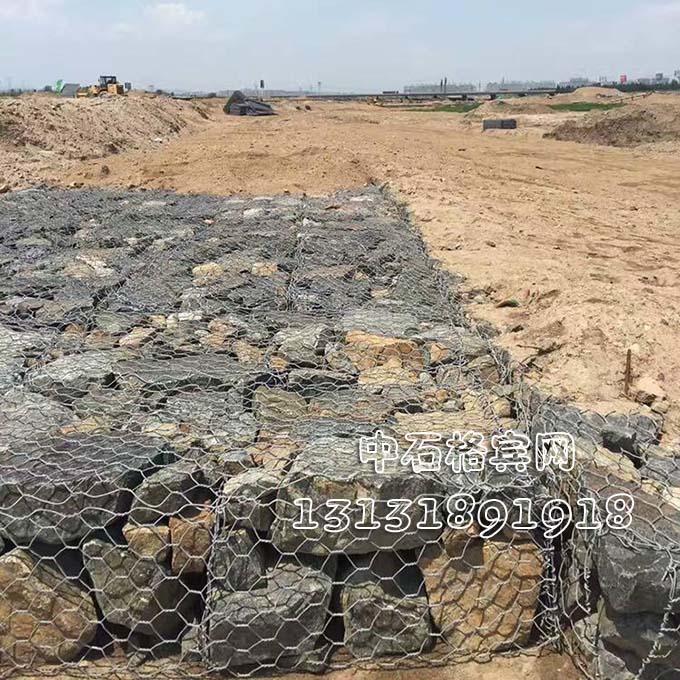 護(hù)坡雷諾護(hù)墊價(jià)格咨詢13131891918 護(hù)坡雷諾護(hù)墊價(jià)格咨詢13131891918