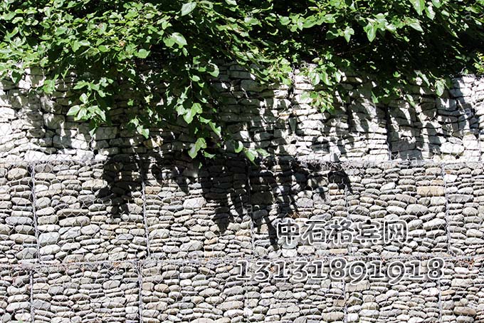 護岸格賓石籠價格、生產(chǎn)廠家13131891918